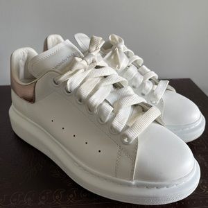 Alexander McQueen Sneakers Authentic